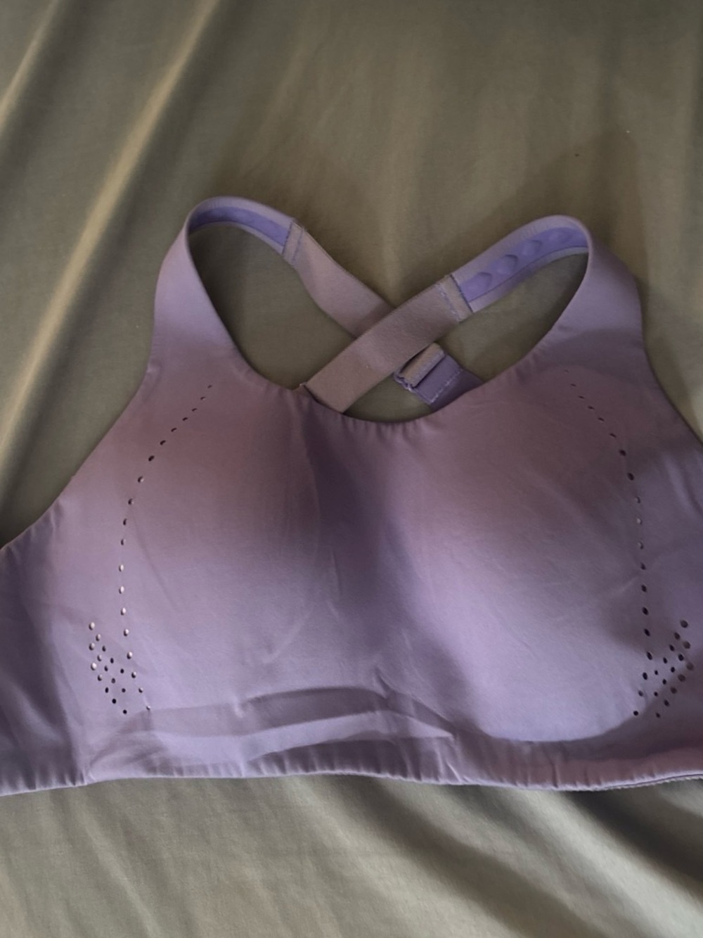 lululemon athletica Lavender Crossback Sports Bra